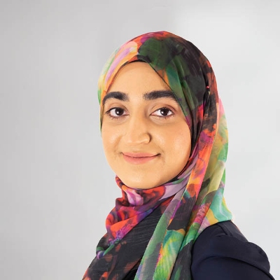 Muslim Therapists Mahnoor Khan in Calgary AB