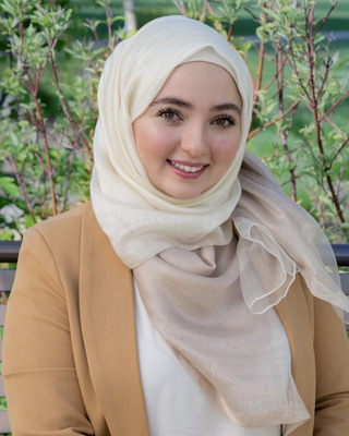 Muslim Therapists Nisreen Al-Mahayni, LLMSW in  MI